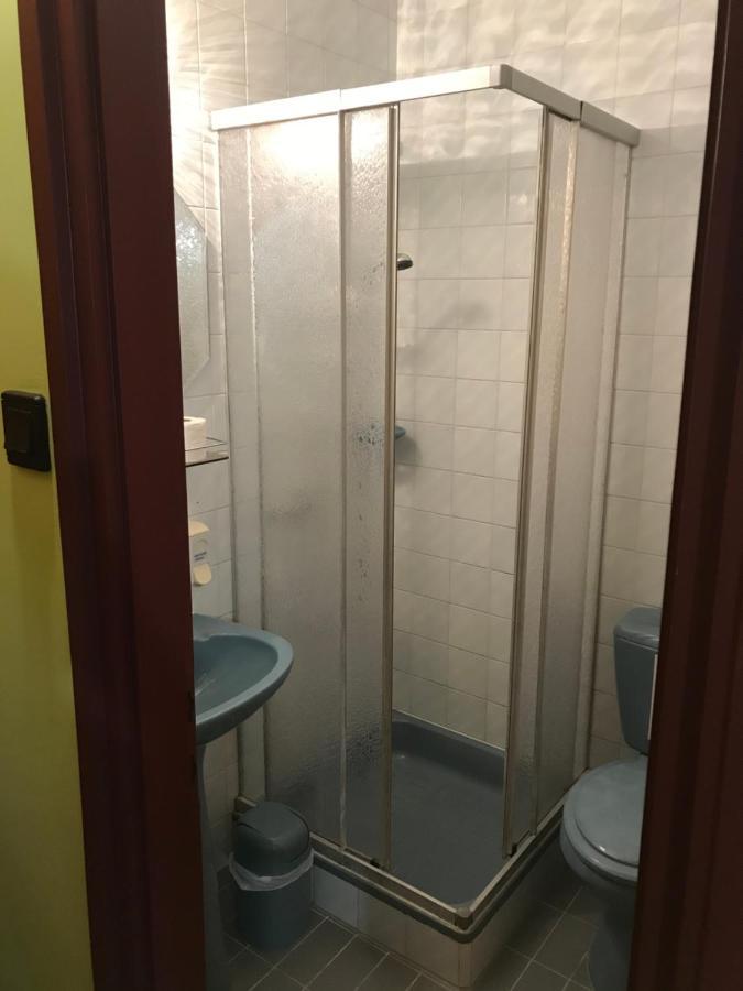 Kőrös Hotel Kiskoros Kültér fotó